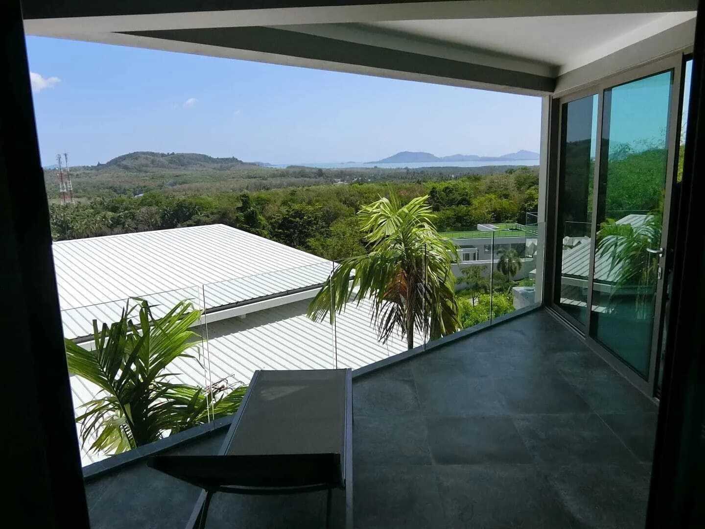Villa avec piscine 4 chambres vue mer à vendre à Yamu Hills — Miniature 2