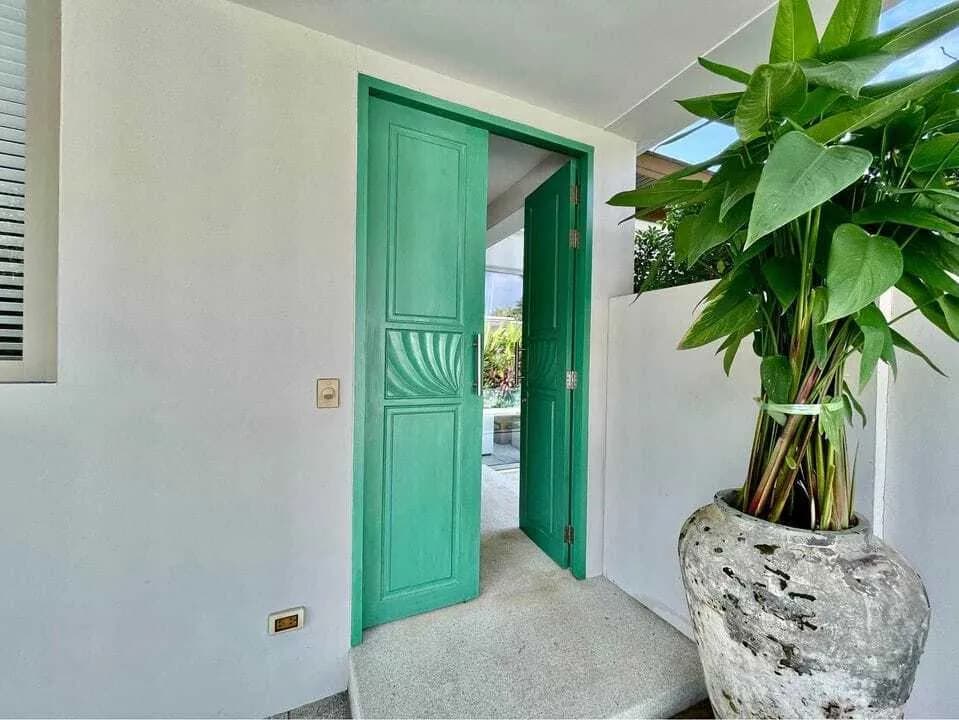 Trichada – 3 chambres avec piscine privée à louer — Miniature 13