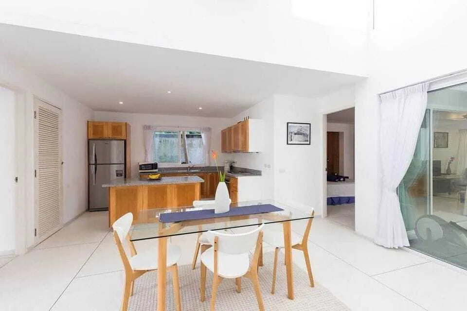 Villa moderne 4 chambres avec piscine privée à louer — Miniature 11