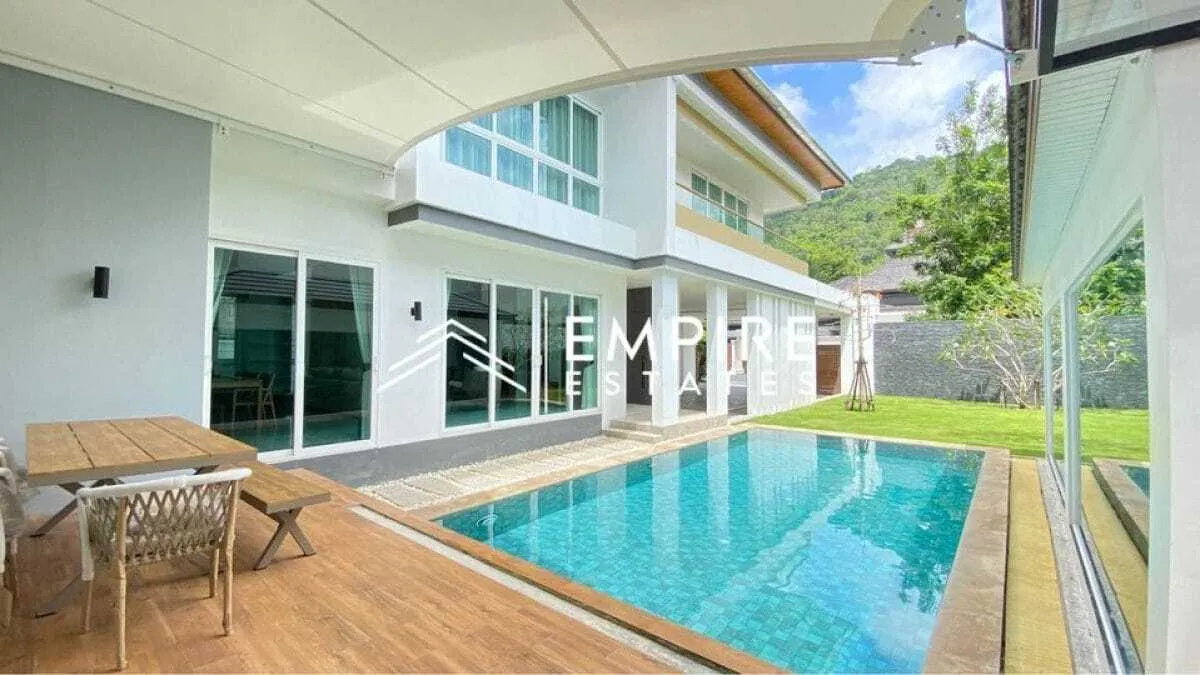 Belle villa 4 chambres avec piscine privée à louer — Photo 1