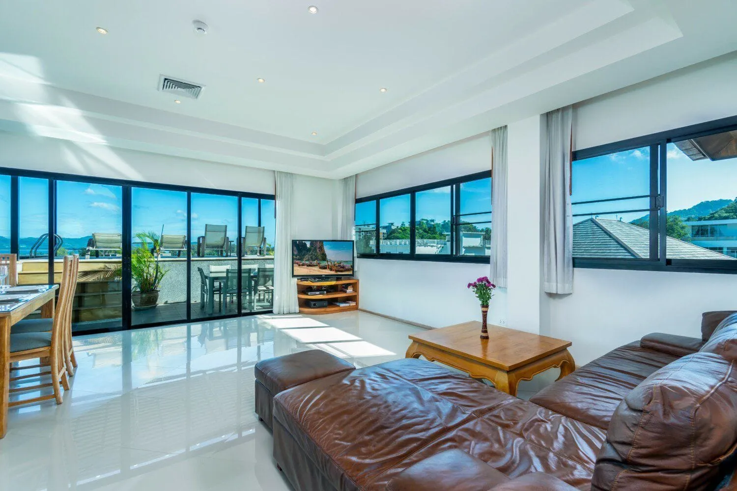 Penthouse 3 chambres avec piscine privée à vendre à Choeng Thale, Phuket — Miniature 5