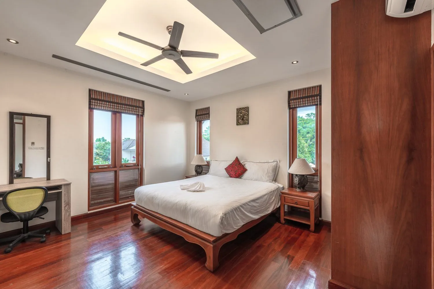 Villa avec piscine 5 chambres à louer, Chalong, Phuket — Miniature 6