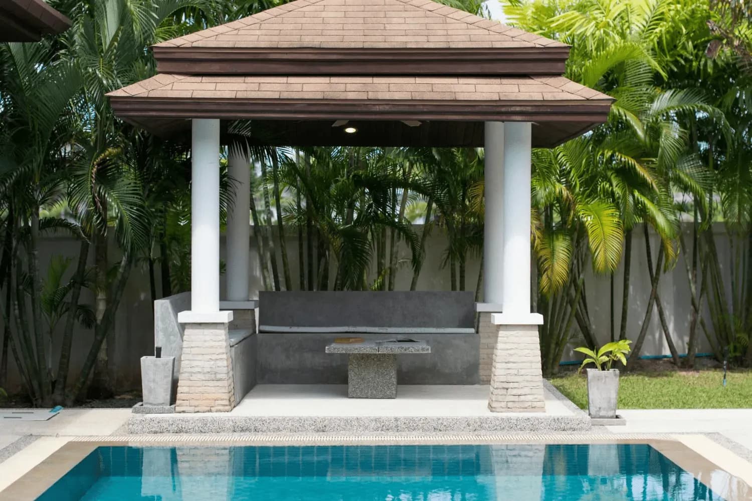 Villa avec piscine privée 3 chambres à vendre à Rawai, Phuket, terrain de 600 m² — Miniature 10
