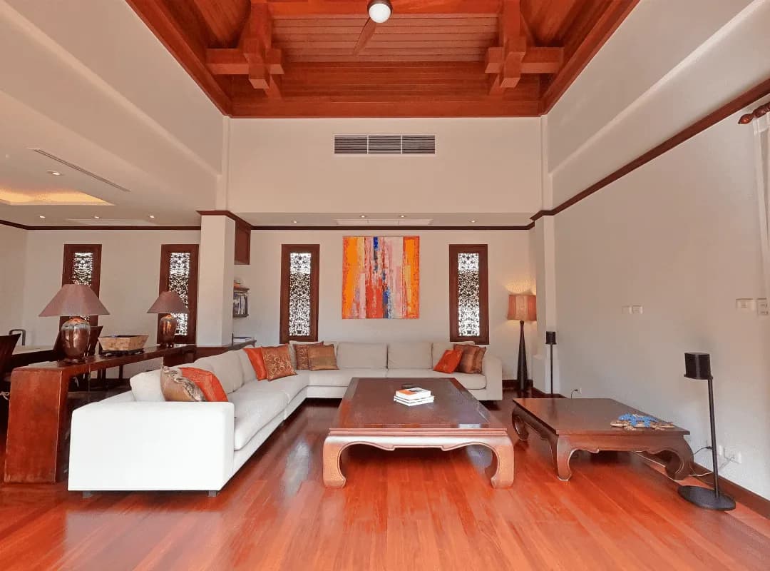 Villa exclusive 4 chambres avec bureaux de 1 300 m² avec piscine privée à vendre à Bang Tao, Phuket — Miniature 5
