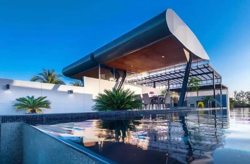 Seaview Aqua Villa – 3 chambres avec piscine privée à louer à Rawai — Photo 1