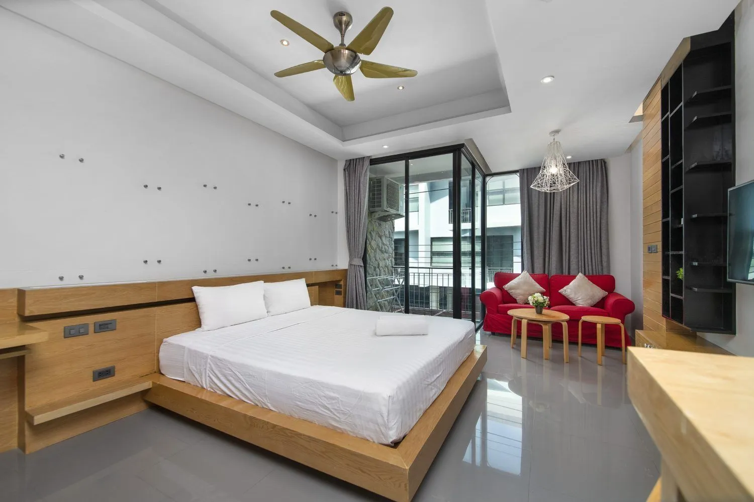 Appartement de 36 m² à vendre à Nai Harn, Rawai, Phuket — Miniature 7