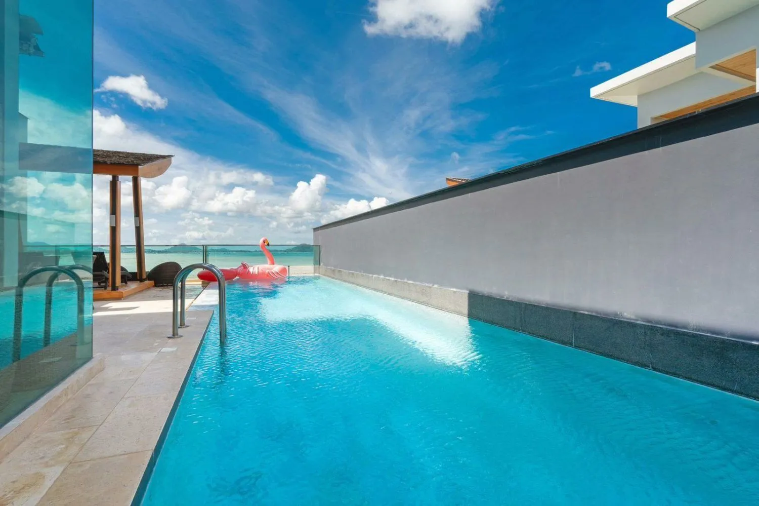Villa vue mer 5 chambres avec piscine privée à louer à Rawai — Miniature 4