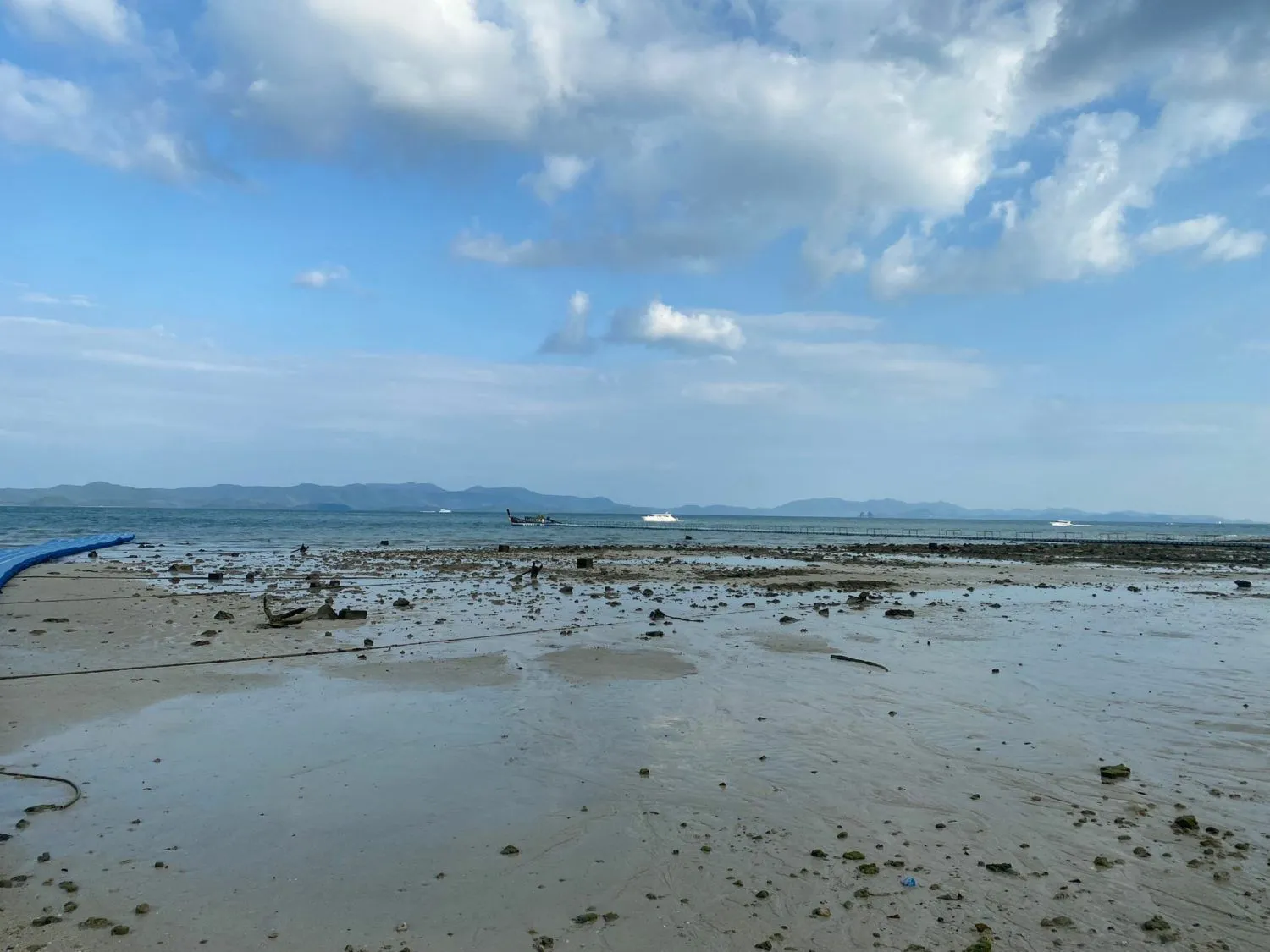 Terrain de 94 rais en bord de plage de sable à vendre sur l'île de Naka Yai, Phuket — Miniature 8