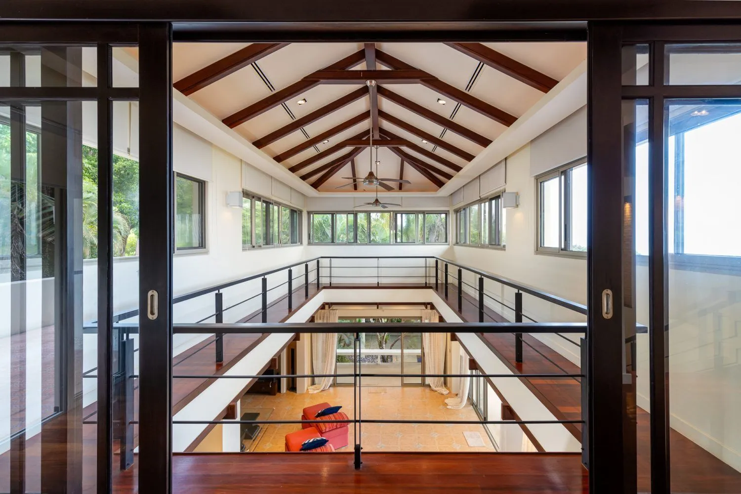 Villa vue mer 5 chambres de 2 092,4 m² à vendre à Ao Por, Phuket — Miniature 10