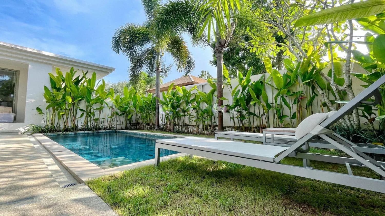 Trichada – Villa avec piscine 3 chambres à louer à Choeng Thale — Miniature 3