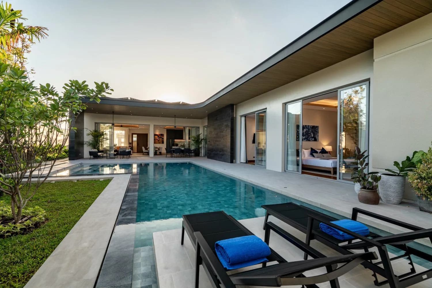 Art de vivre luxueux inégalé – Villa 3 chambres à vendre à Thalang