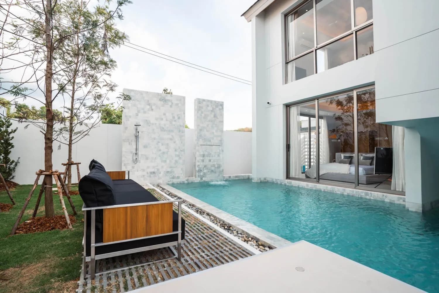 Luxpride by Wallaya – Villa 3 chambres de 377 m² à vendre à Choeng Thale, Phuket — Miniature 2
