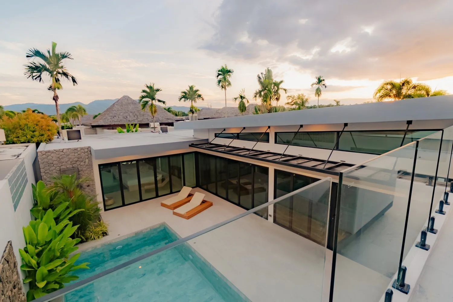 Villa moderne 3 chambres avec piscine & toit-terrasse à Laguna-Layan-Bangtao, Phuket — Miniature 4