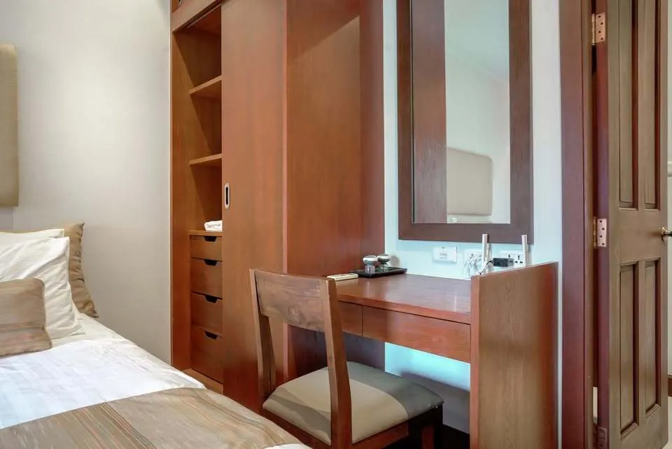 Luxueuse villa Sai Taan 5+1 chambres avec piscine et salle de spa — Miniature 21