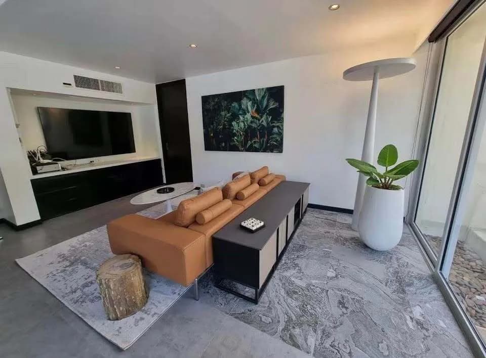 Spacieuse villa avec piscine 4 chambres à louer à Layan — Miniature 23