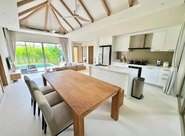 Luxe tropical moderne à Trichada Sky – Villa 3+1 chambres à louer à Phuket — Miniature 10