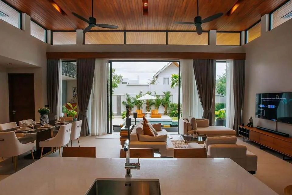 Villa de luxe avec piscine de style loft moderne à louer à Cherngtalay, Phuket — Miniature 14
