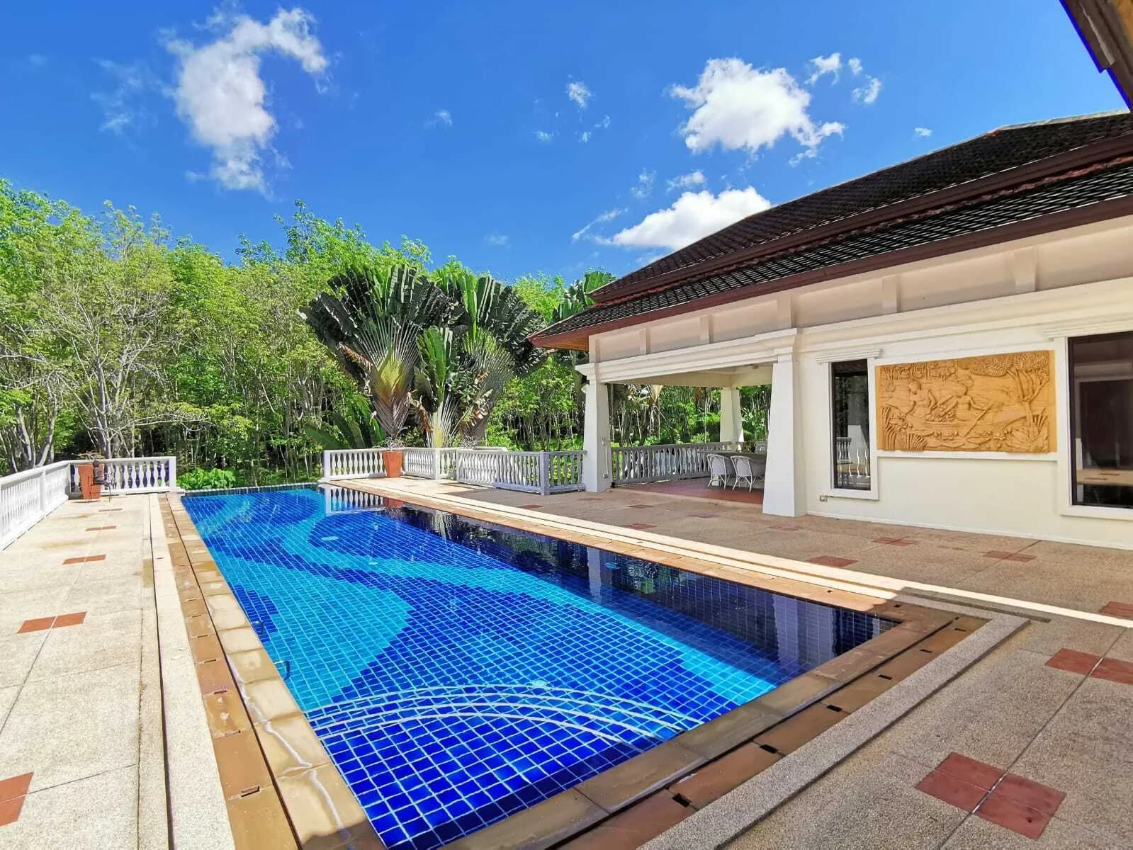 Spacieuse villa 7 chambres avec piscine privée et grand jardin à Thalang — Miniature 12