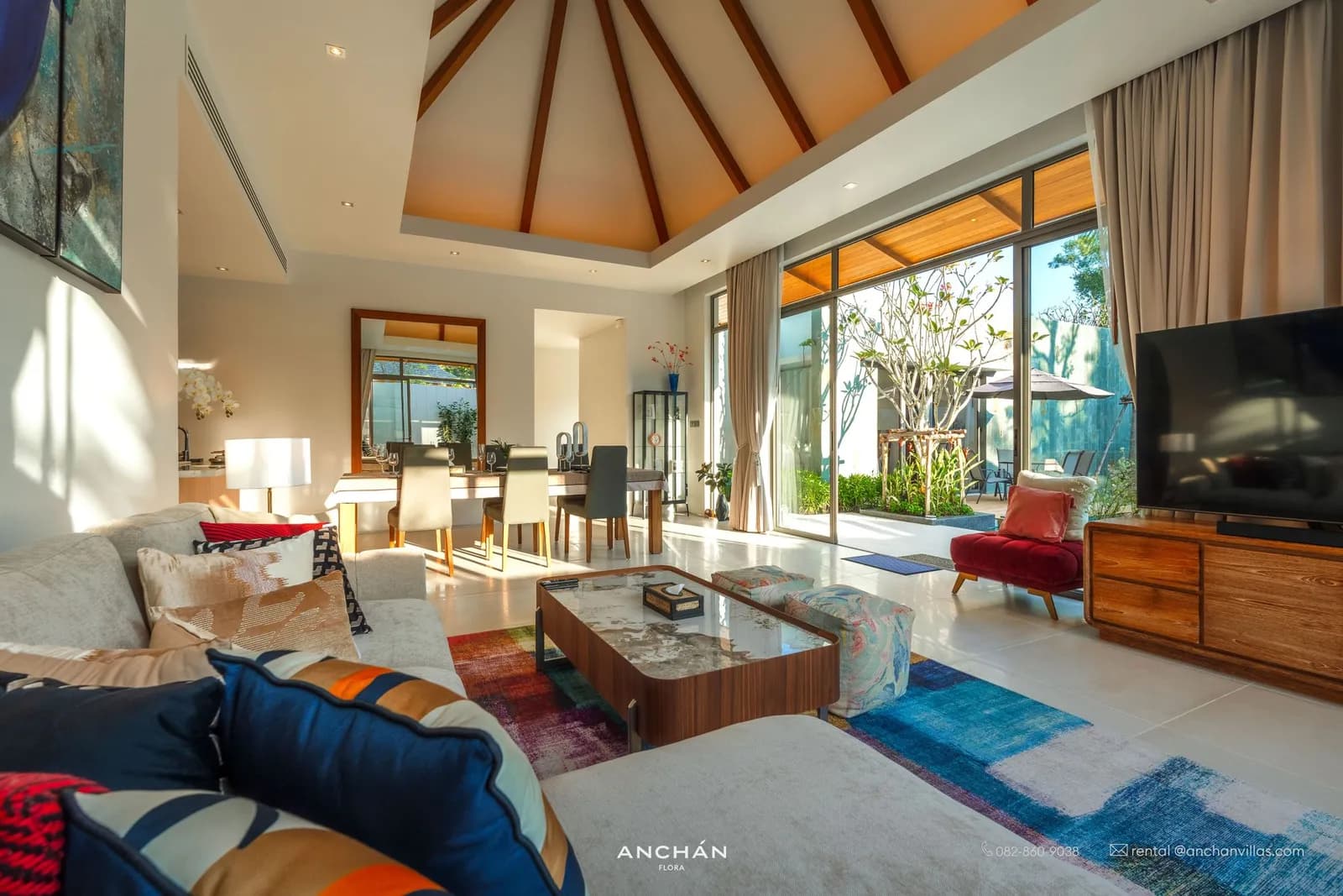 Élégante villa avec piscine 2 chambres à louer à Anchan Flora – Art de vivre luxueux à Phuket — Miniature 11