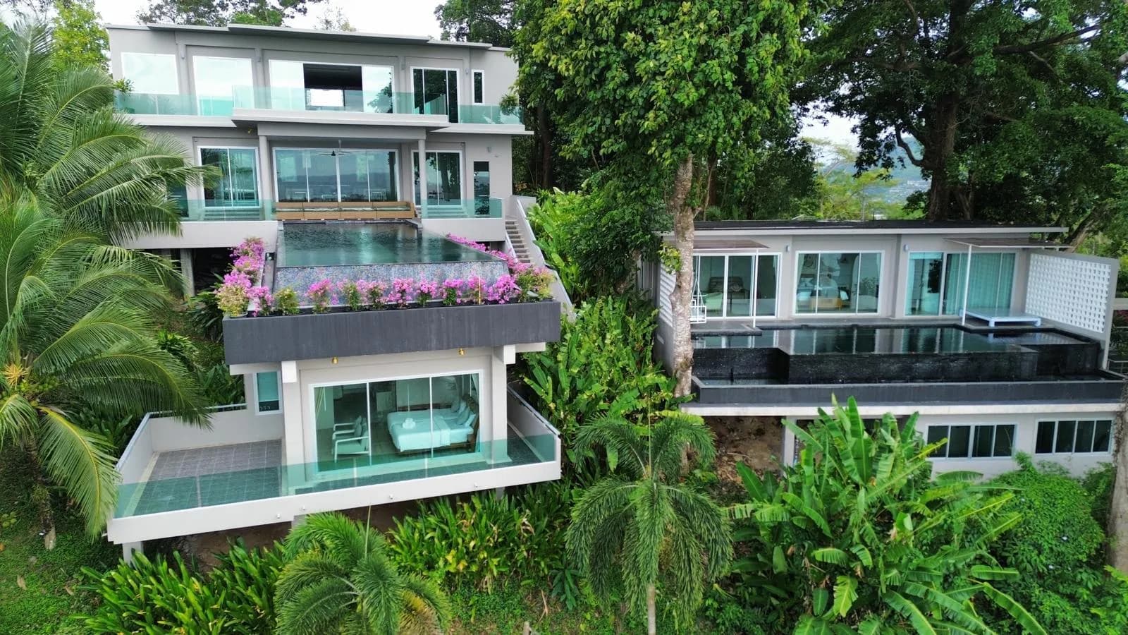 Domaine vue mer ultra-privé à vendre à Surin, Phuket | SD12052501 — Photo 1