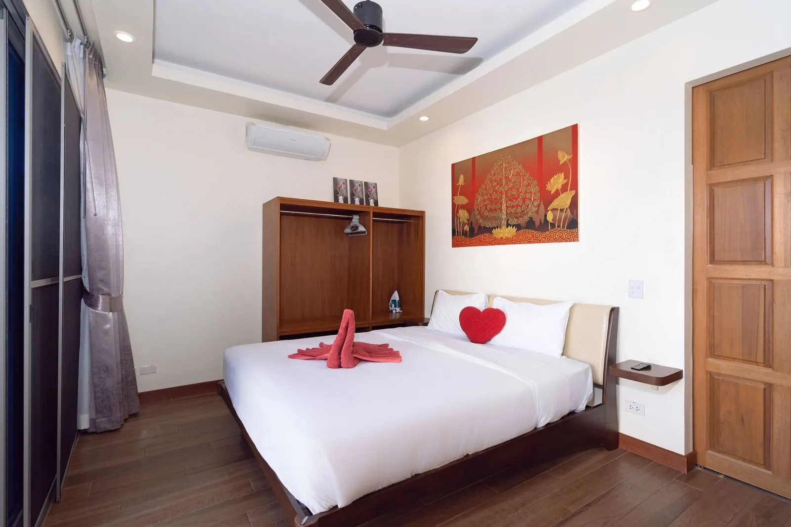 Villa moderne avec piscine 2 chambres à vendre à Rawai, Phuket | SD23072504 — Miniature 2