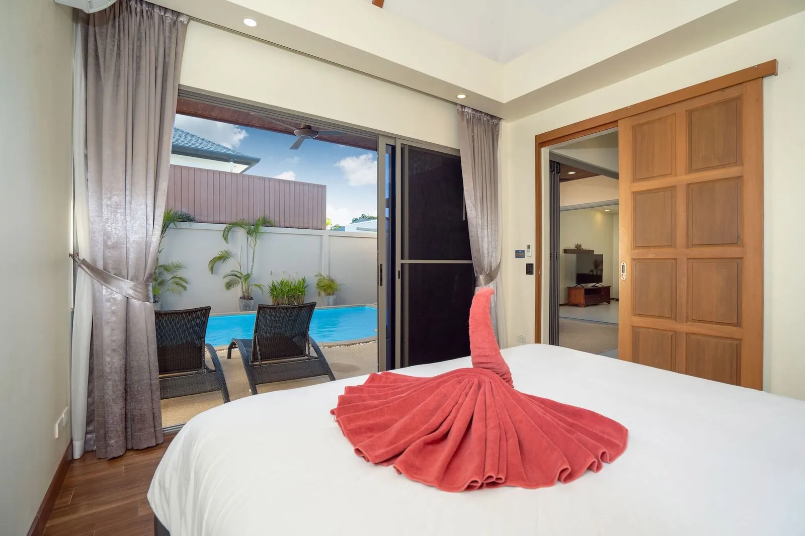 Villa moderne avec piscine 2 chambres à vendre à Rawai, Phuket | SD23072504 — Miniature 5