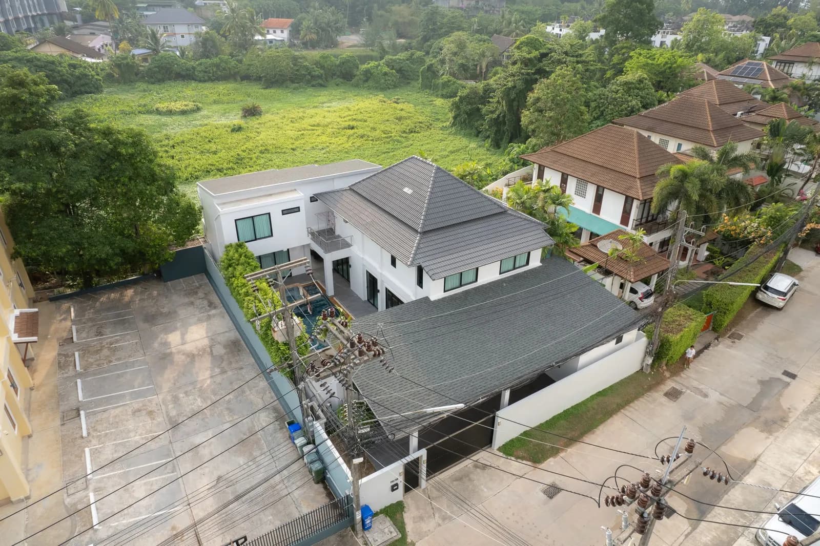 Villa avec piscine 6 chambres à vendre à Surin, Bang Tao, Phuket | SD14102501 — Photo 1