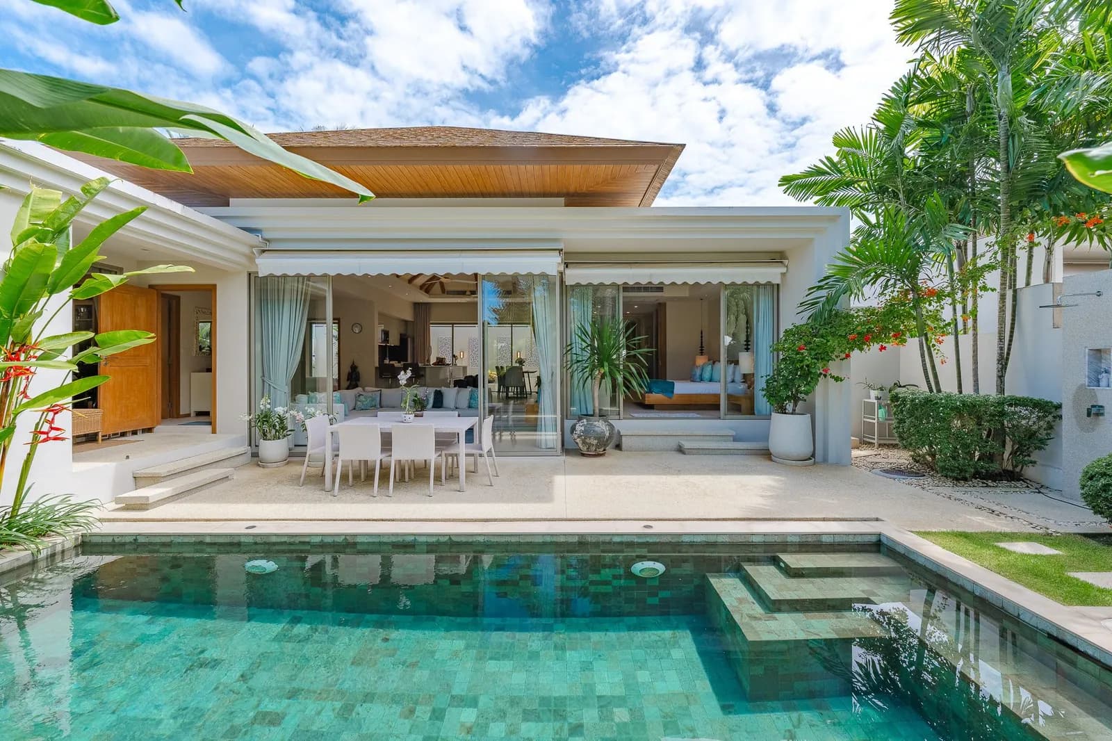 Trichada Villa à vendre à Phuket – Élégante villa avec piscine | SD05112501 — Miniature 3