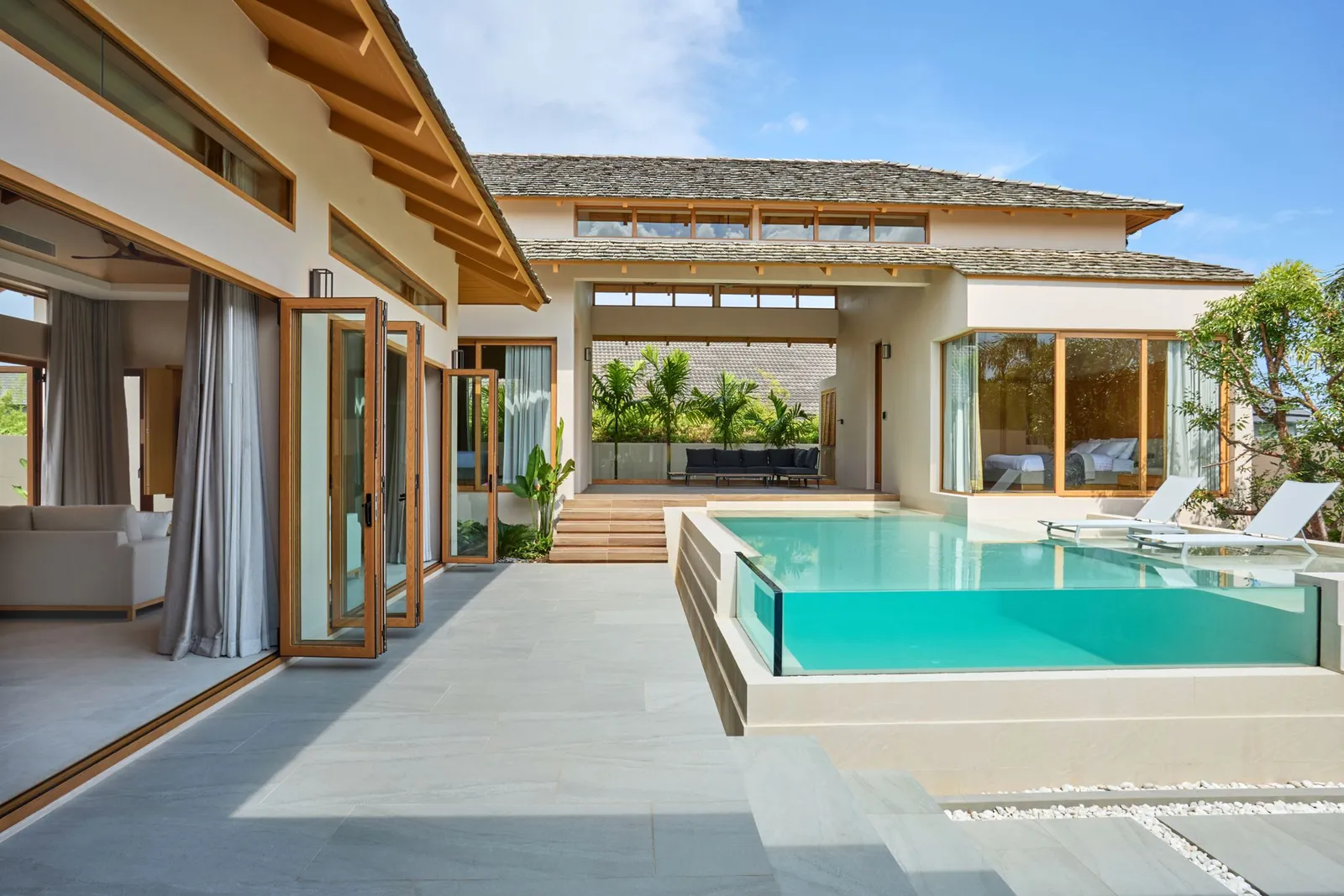 Élégante villa avec piscine 4 chambres à vendre à Phuket | SD11112501 — Miniature 18