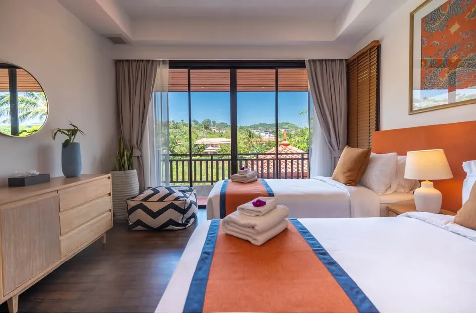 Laguna Village Lakeview – Élégante villa avec piscine 4 chambres en location longue durée — Miniature 14