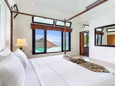 Villa 4 chambres en bord de mer avec piscine privée à louer