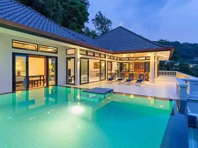 Villa 4 chambres en bord de mer avec piscine privée à louer