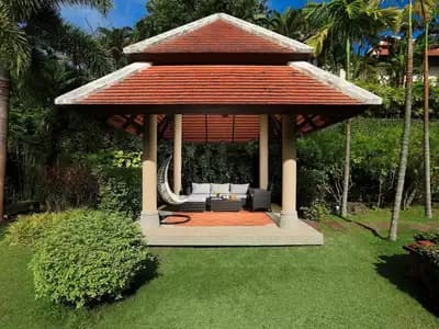 Villa de luxe 4 chambres avec piscine privée à Nai Harn