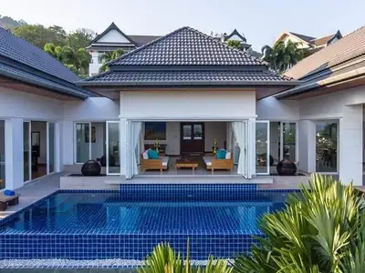 Villa de luxe 4 chambres – Vue mer – à Rawai