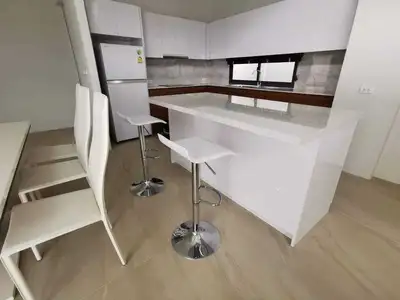 Belle villa avec piscine 3 chambres à louer à Pasak, Choeng Thale