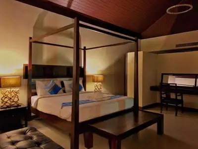 Villa avec piscine à deux niveaux à Cherng Talay, près de Boat Avenue