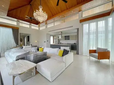 Superbe villa 4 chambres avec piscine privée à Bang Tao Beach