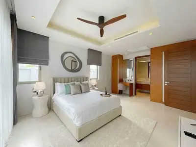 Superbe villa 4 chambres avec piscine privée à Bang Tao Beach