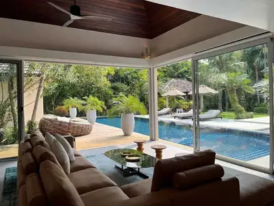 Grande villa de luxe avec piscine, Layan Estate