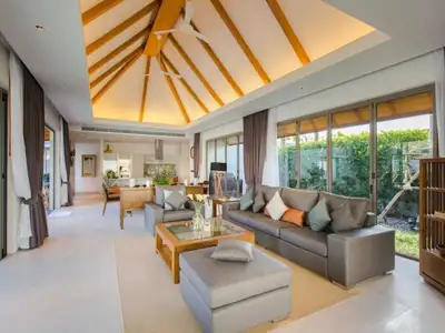 Superbe villa avec piscine 4 chambres à Anchan Lagoon