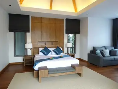 Superbe villa avec piscine 4 chambres à Anchan Lagoon