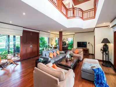 Villa de luxe 4 chambres avec piscine privée à louer à Laguna