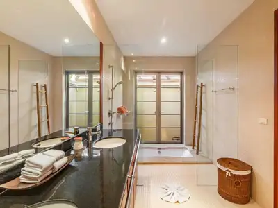 Villa moderne tropicale avec piscine 3 chambres à louer à Bang Tao