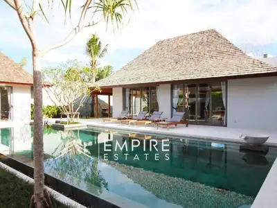 Villa de luxe 4 chambres avec piscine privée à Layan