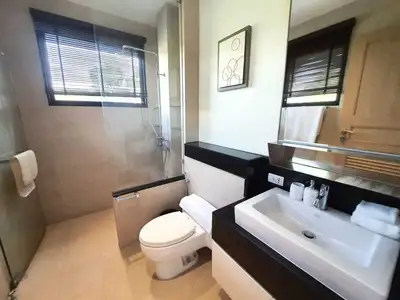 Villa 4 chambres à louer à Angsana Village, Phuket