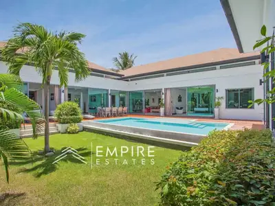 Villa moderne avec piscine 3 chambres à louer à Rawai