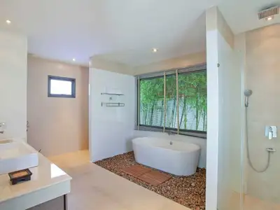 Villa moderne avec piscine 3 chambres à louer à Rawai