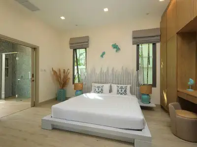 Sai Taan, villa 5 chambres avec vue piscine à Sai Taan