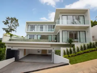 Villa vue mer 4 chambres avec piscine privée à vendre