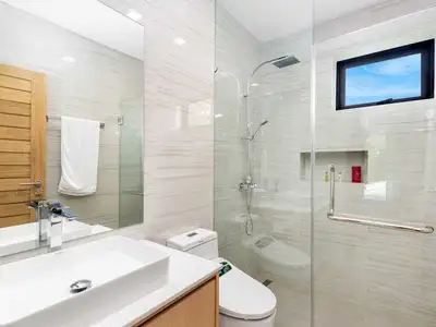 Villa vue mer 4 chambres avec piscine privée à vendre